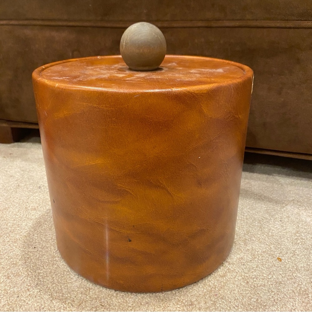 Vintage 1970s Mid Century Elmar MFG Brown Faux Leather Ice Bucket Wood Ball